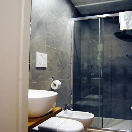 Hotel Camilla 3*