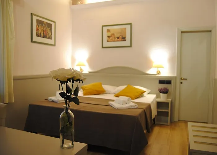 Camilla Hotel
